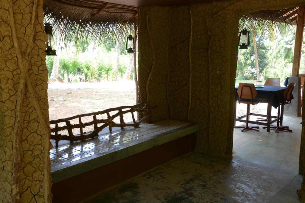 Jungle Beach Hostel Unawatuna Kültér fotó