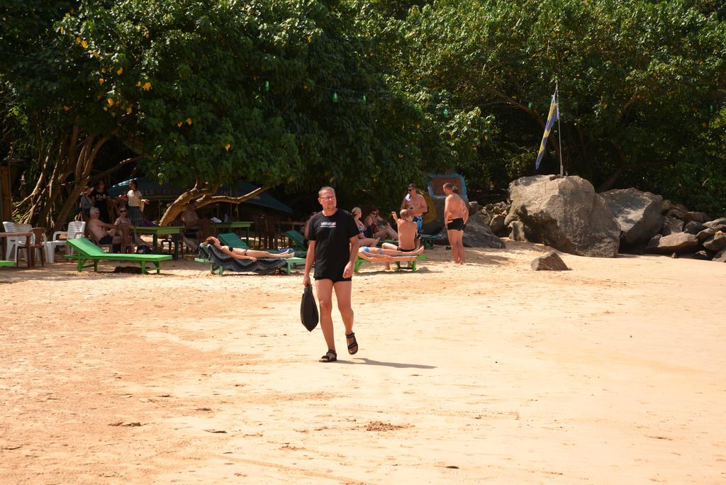Jungle Beach Hostel Unawatuna Kültér fotó